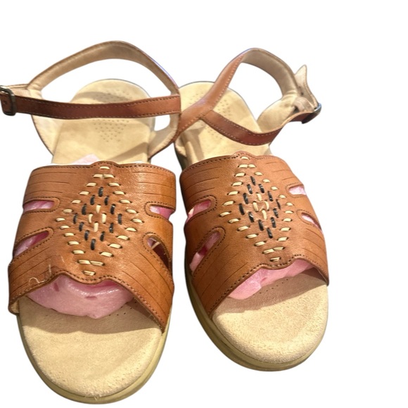 SAS Tri Pad Comfort Camel color Sandal - Picture 2 of 16